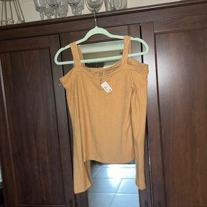 Off shoulder top